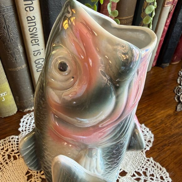 Vintage Large Mouth Bass Vase Iridescent - Picture 6 of 17